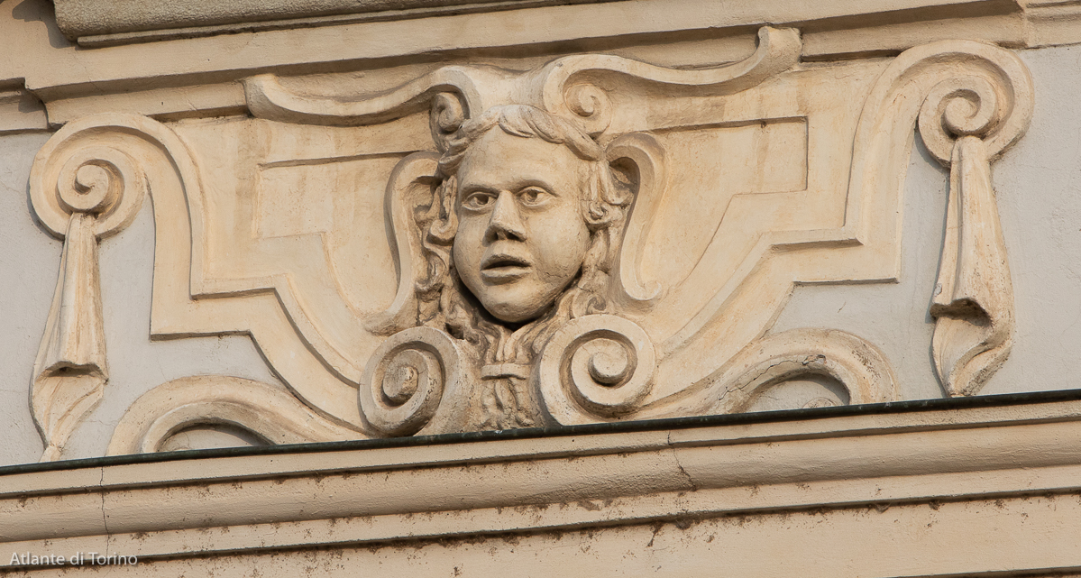 piazza S. Carlo mascherone