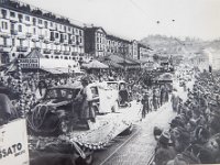 1947  febbraio 1947 giostre di carnevale in piazza Vittorio