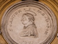 Esterno   chiesa S.Francesco d'Assisi : -I-, Particolari