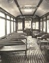 interno tram anni 1920 (2)